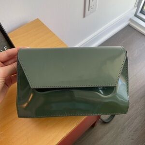 L’intervalle Green Box Purse